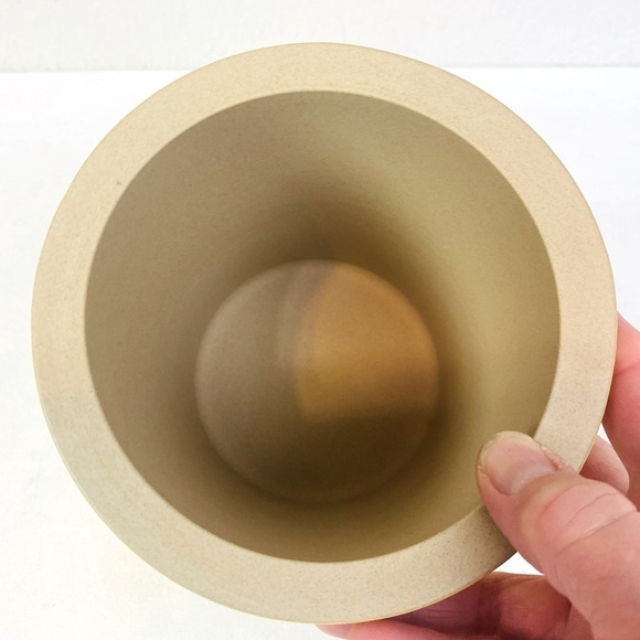 The Pampered Chef Family Heritage Yellow Stoneware Crock 6” - Picture 4 of 5